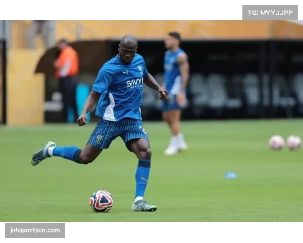 库利巴利补时阶段关键进球 塞内加尔中卫展现定位球威胁能力